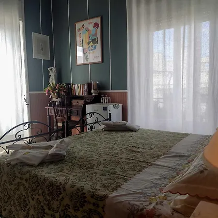 ベッド・アンド・ブレックファスト Residenza Ducale 3*